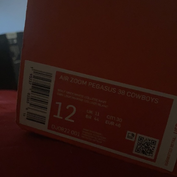 Cowboy Nike shoes - Picture 2 of 4